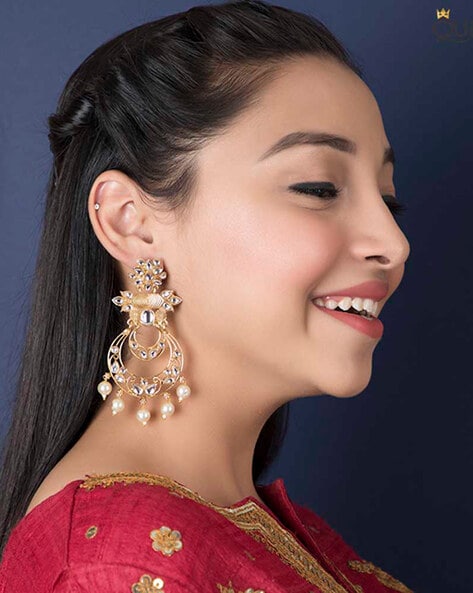 Buy Gold Earrings for Women by Queen Be Online | Ajio.com