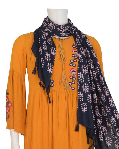 Floral Print Stoles with Tassels Detail Price in India