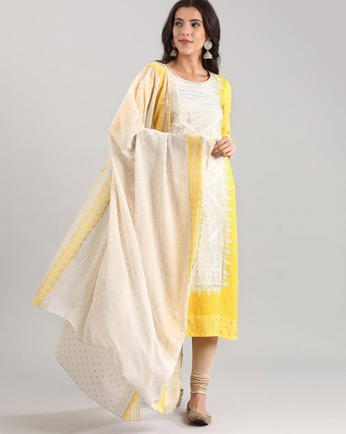 Blue kurta set with yellow dupatta by Floral Tales | The Secret Label
