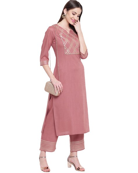 Straight Kurta Set with Round-Neck