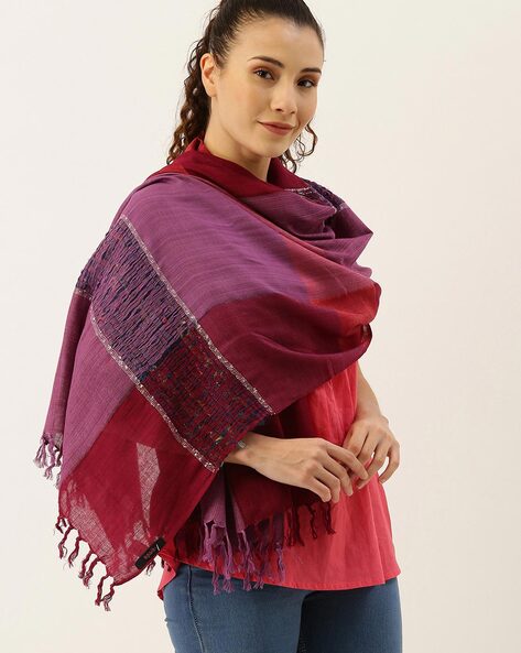 Checked Scarf with Tassels Price in India