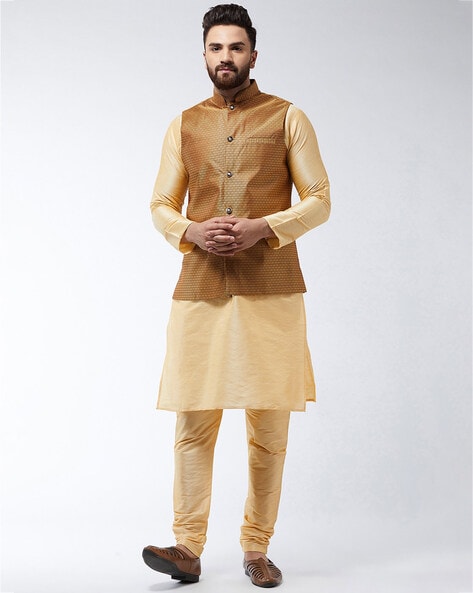 Men's Silk Blend Black Kurta Pyjama & Gold Jacket Combo - Sojanya | Peach  jacket, Gold jacket, Tops designs