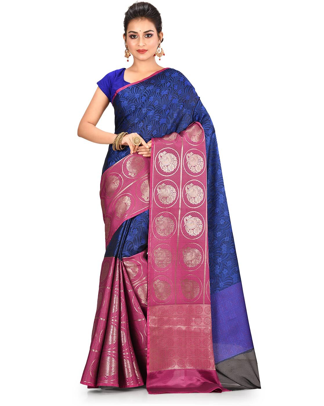 Buy Navy Blue Sarees For Women By Vastram Online Ajio Com