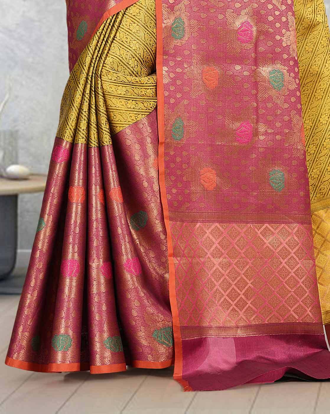 Buy Olive Green Sarees For Women By Vastram Online Ajio Com