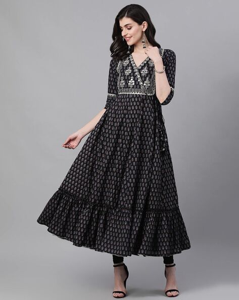 Embellished V-neck Anarkali Kurta