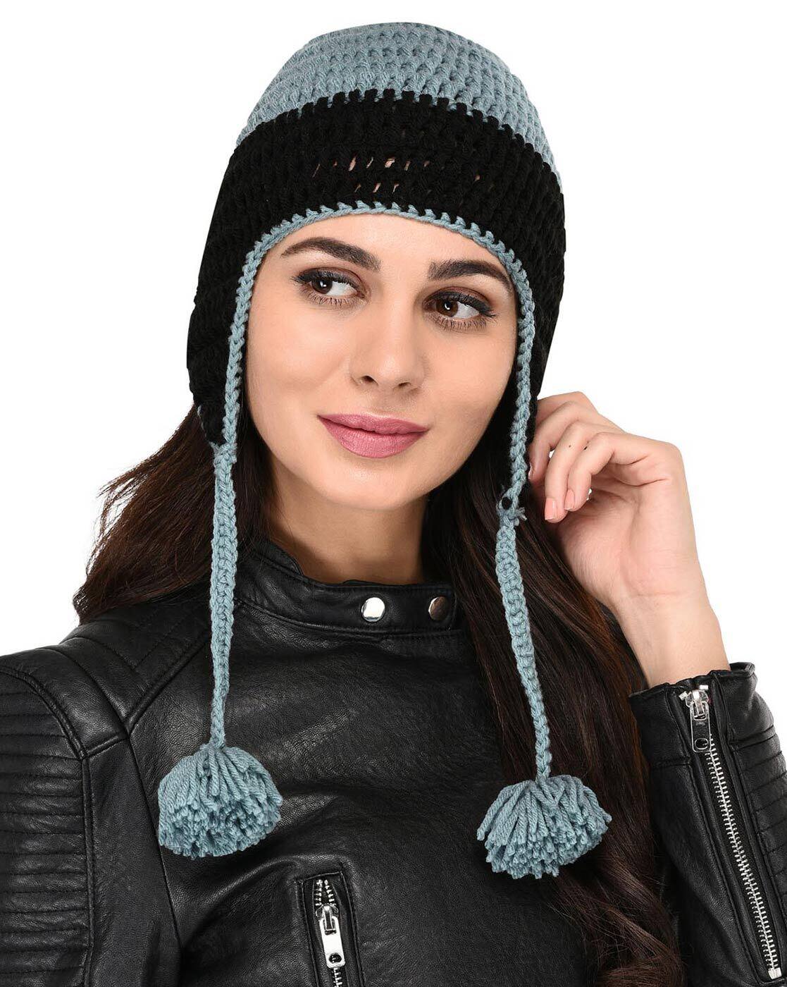 pom pom cap for ladies