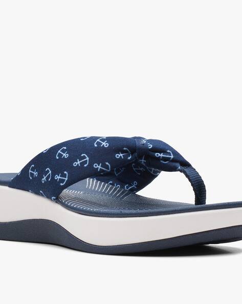 clarks arch support sandals