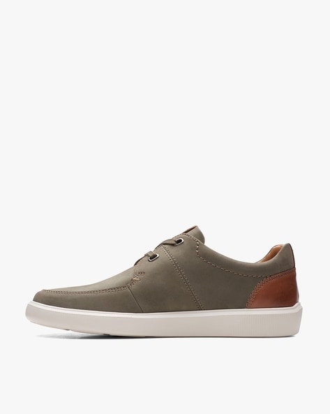 Olive cheap green clarks