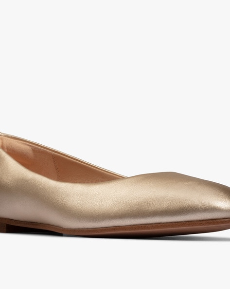 Shoes Ballerinas Asos Classic Ballet Flats gold-colored elegant 