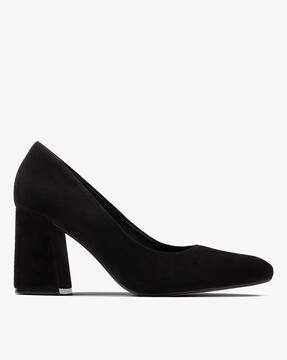 clarks black pumps
