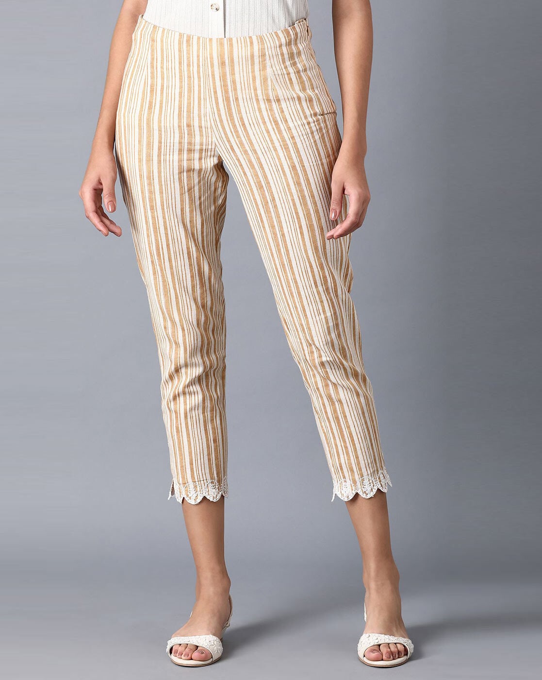 Buy FOREVER 21 Women Multicoloured Regular Fit Striped Regular Trousers -  Trousers for Women 10681070 | Myntra