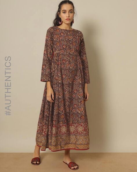 Maroon kalamkari dress by Threeness | The Secret Label