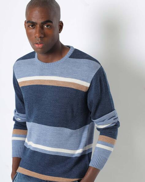 gap round neck sweaters