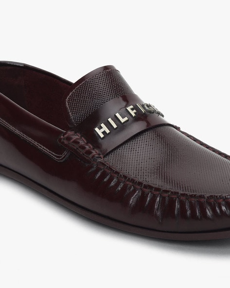 Tommy hilfiger on sale maroon shoes