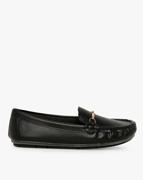 Ceriz Loafers with Metal Accent