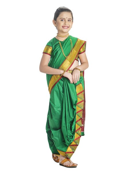 Cute Small Girl Draped Saree Traditional Stock Photo 686544589 |  Shutterstock