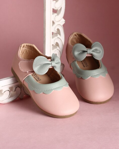 Mary jane bow shoes hot sale