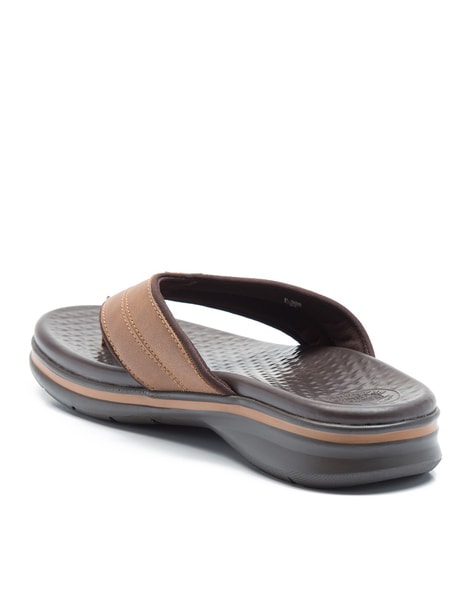 Textured T strap Flip Flops