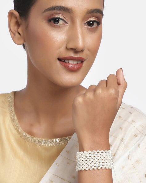 Pearl Bracelet, Buy Pearl Bracelet In Gold, Original Pearl Stone, Benefits,  Use, Price - Rudra Centre - Rudra Centre