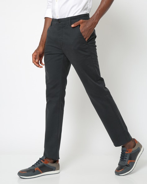 Buy LEVIS Blue Solid Cotton Stretch Slim Fit Men's Casual Trousers |  Shoppers Stop