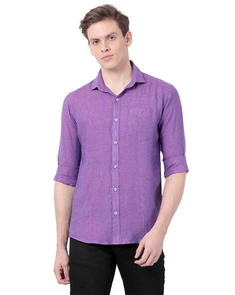 violet shirt