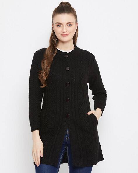 black sweater with pockets