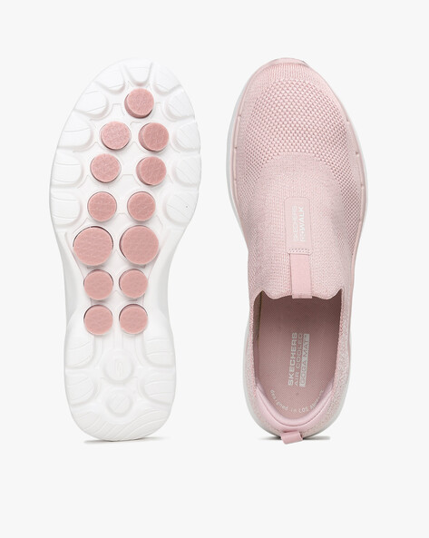 Skechers Women's Go Walk 6-Glimmering Sneaker, Light Pink, 5 : :  Clothing, Shoes & Accessories