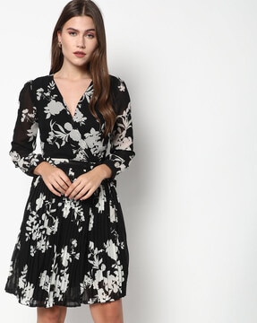 women's floral print wrap dress