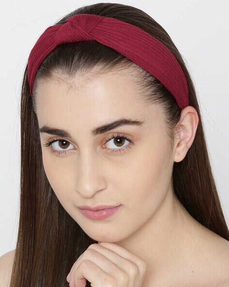 Buy Maroon Hair Accessories for Women by Priyaasi Online Buy Maroon Hair Accessories for Women by Priyaasi Online