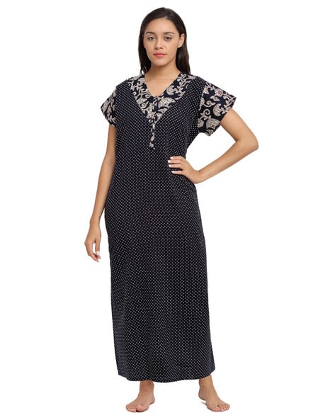 Buy online Round Neck Printed Nighty from sleepwear for Women by Secret  Wish for ₹729 at 37% off