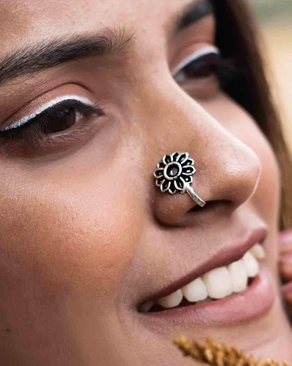 Black metal nose store pin online