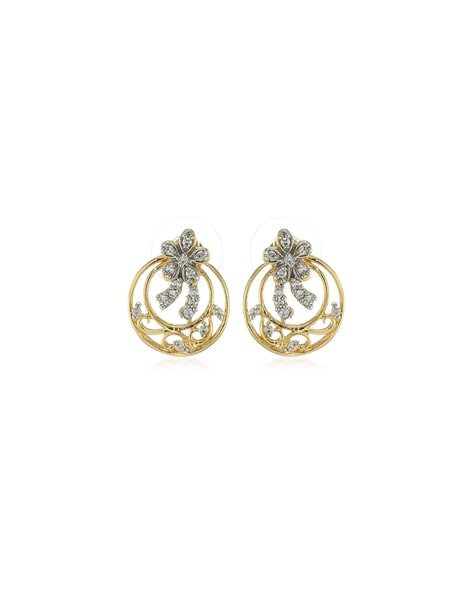 Ole Lynggaard Copenhagen - Add some sparkle to your Lotus ear studs.  Explore the new diamond wreath, crafted by hand from 18 karat yellow gold  and set with 26 diamonds. Style it