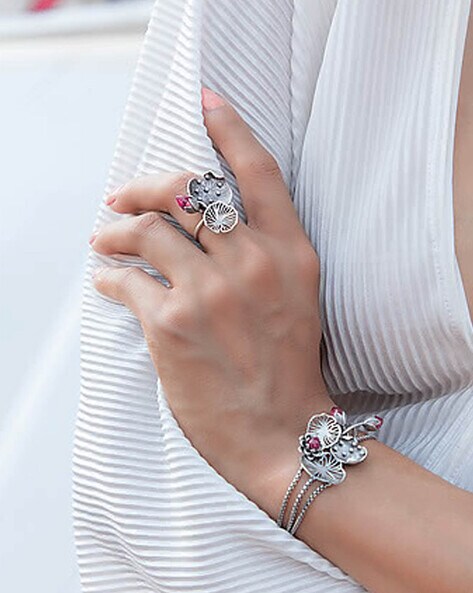 Buy Shirin E Bracelet In 925 Silver from Shaya by CaratLane