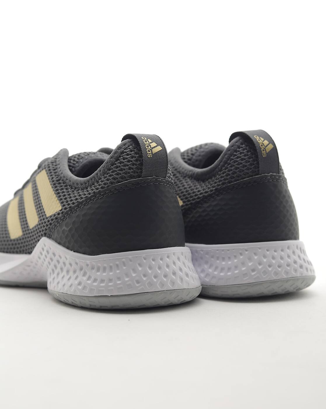 adidas gazelle silver green womens Adidas Men's Mesh APAC Halo M Ftwwht/Cblack/Siggnr Tennis Shoes