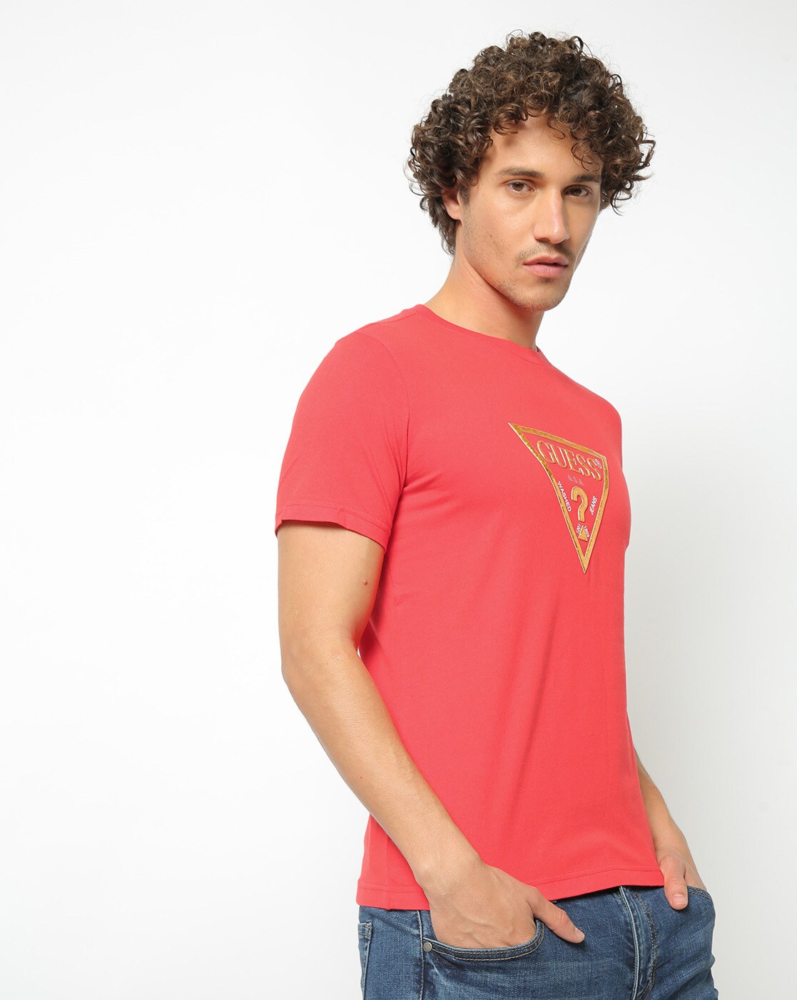 Guess red 2025 t shirt