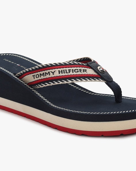 Tommy hilfiger discount keely thong sandals