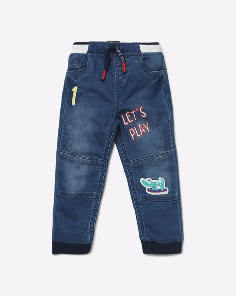 Mid-Wash Jogger Jeans with Applique