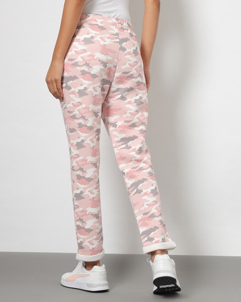 Camo trousers hot sale womens pink