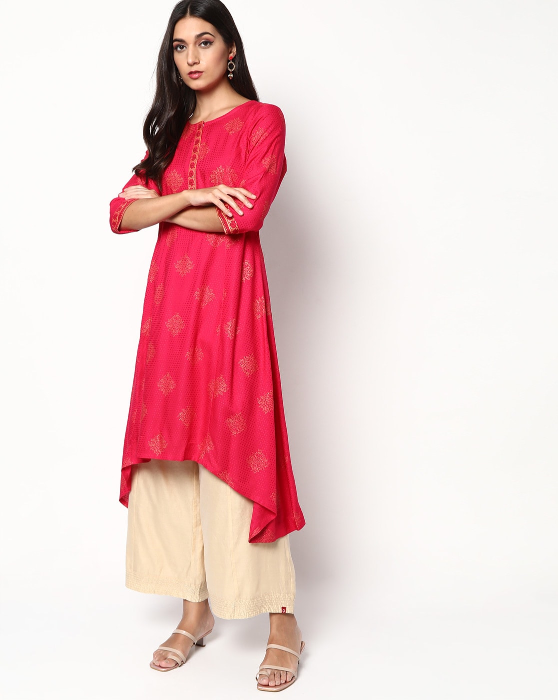 Which color would match a light green kurti? - Quora