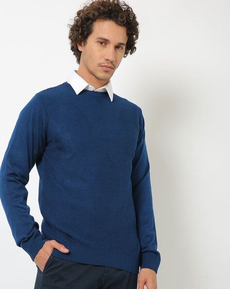 Textured Round-Neck Pullover