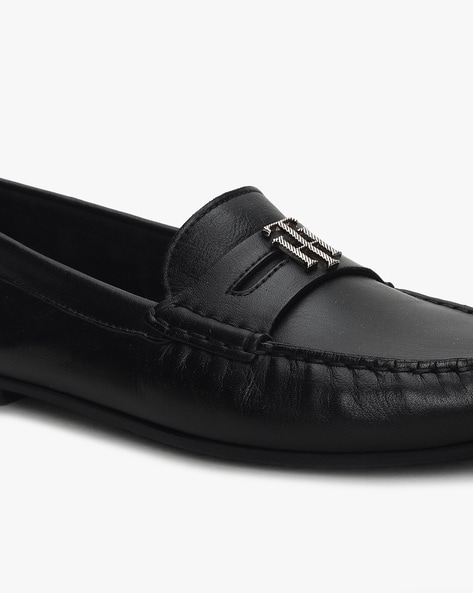 Tommy hilfiger deals black loafers