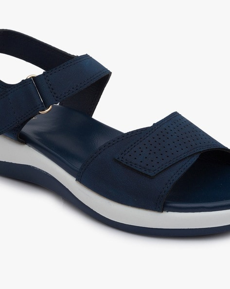 Ceriz sandals deals