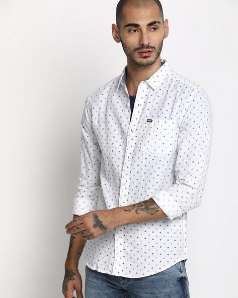 Buy White Shirts for Men by Wrangler Online 