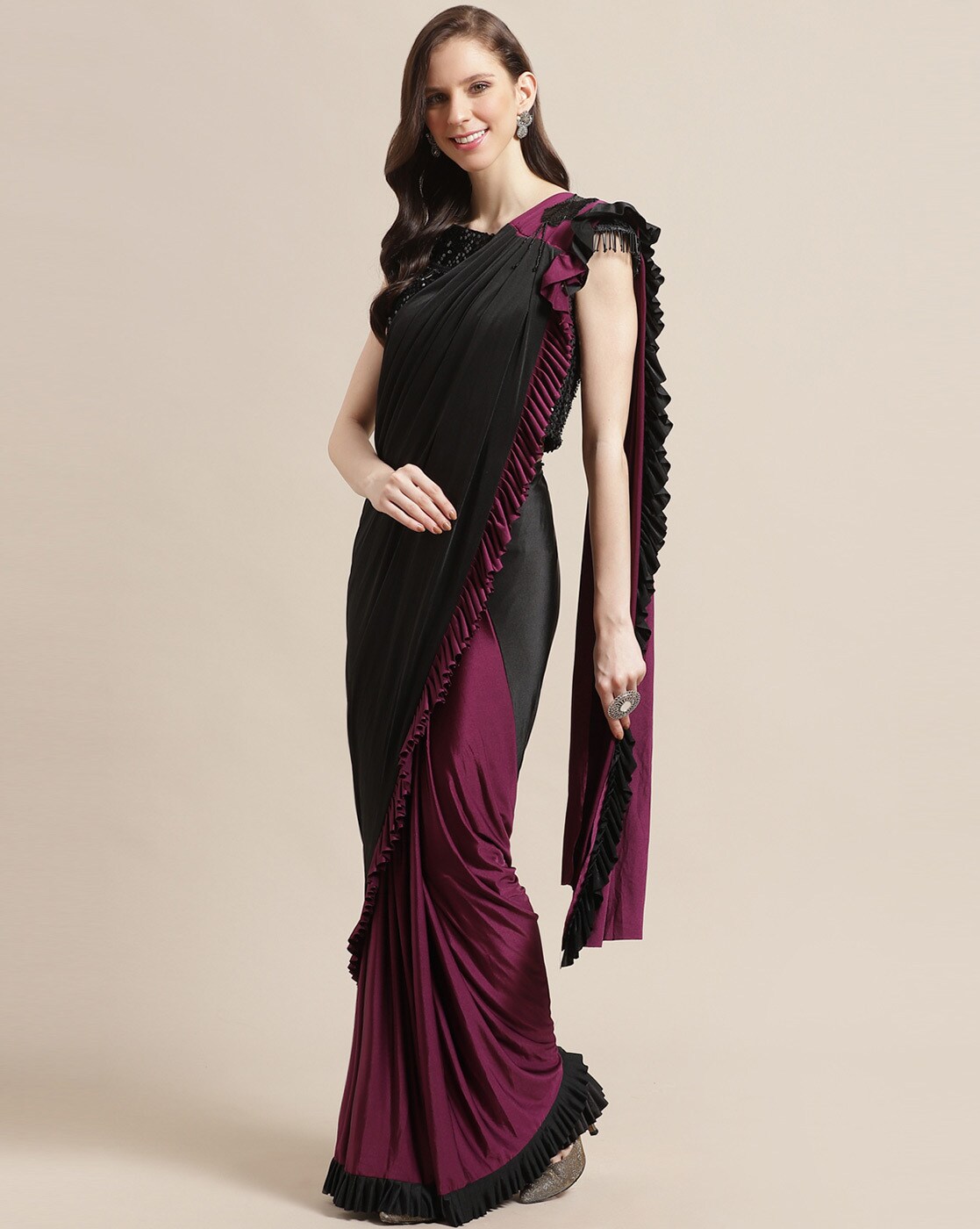 Pink Black Half Half Saree at best price in Surat by Yupu International |  ID: 10004474833