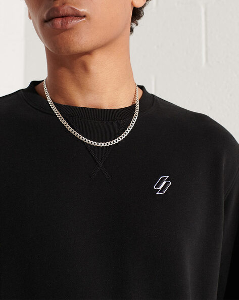 black sweatshirt with chain