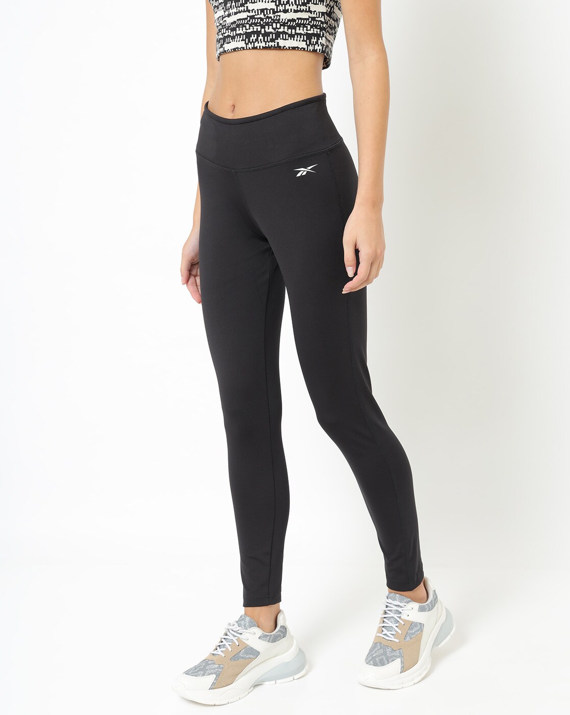 Quickdry Sports Leggings with Mesh Panels