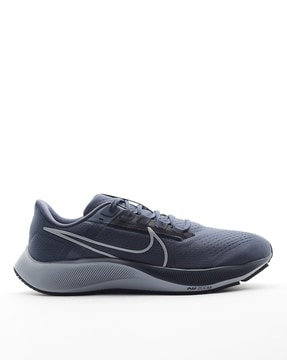 Nike zoom outlet dynamic