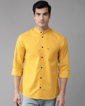 yellow shirt