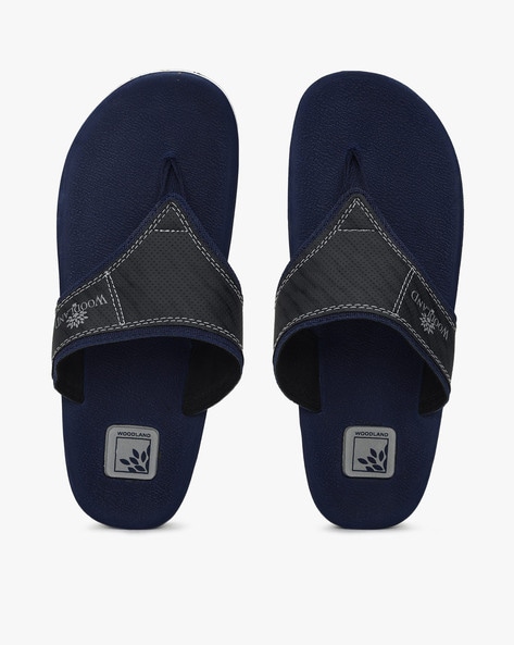 Textured T strap Flip Flops