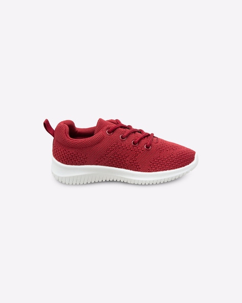 Skechers ultra flex 2024 strolling out red